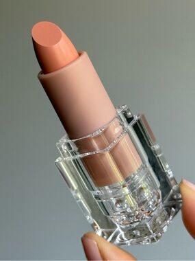 KKW Beauty Lipstick "Nude 1"